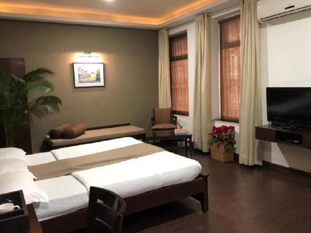 Ketan Hotel 3*